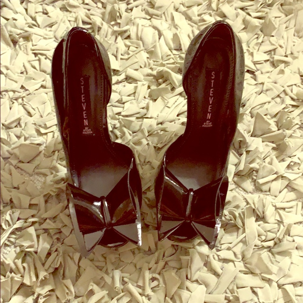 Steven black heels